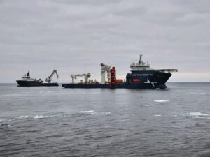 Kuva aluksista merellä Balticconnectorin korjauspaikalla.