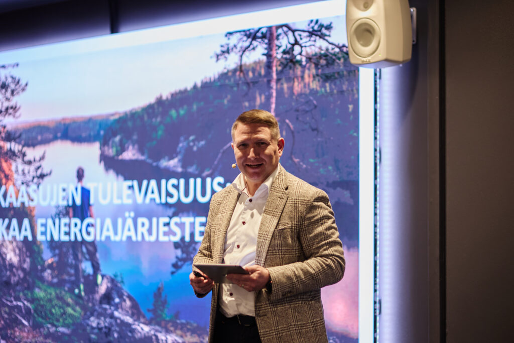 Olli Sipilä, CEO of Gasgrid, speaking at the event.